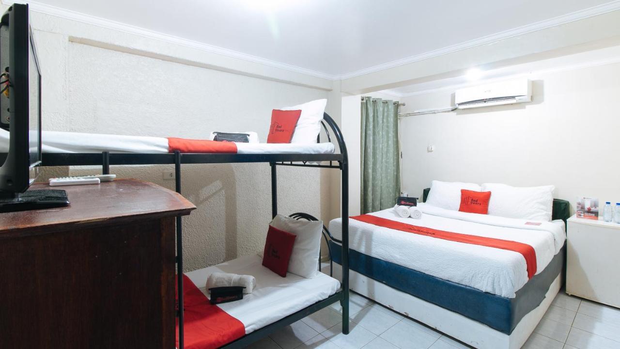 Reddoorz Plus At Lagoon Resort Zambales Олонгапо Екстериор снимка