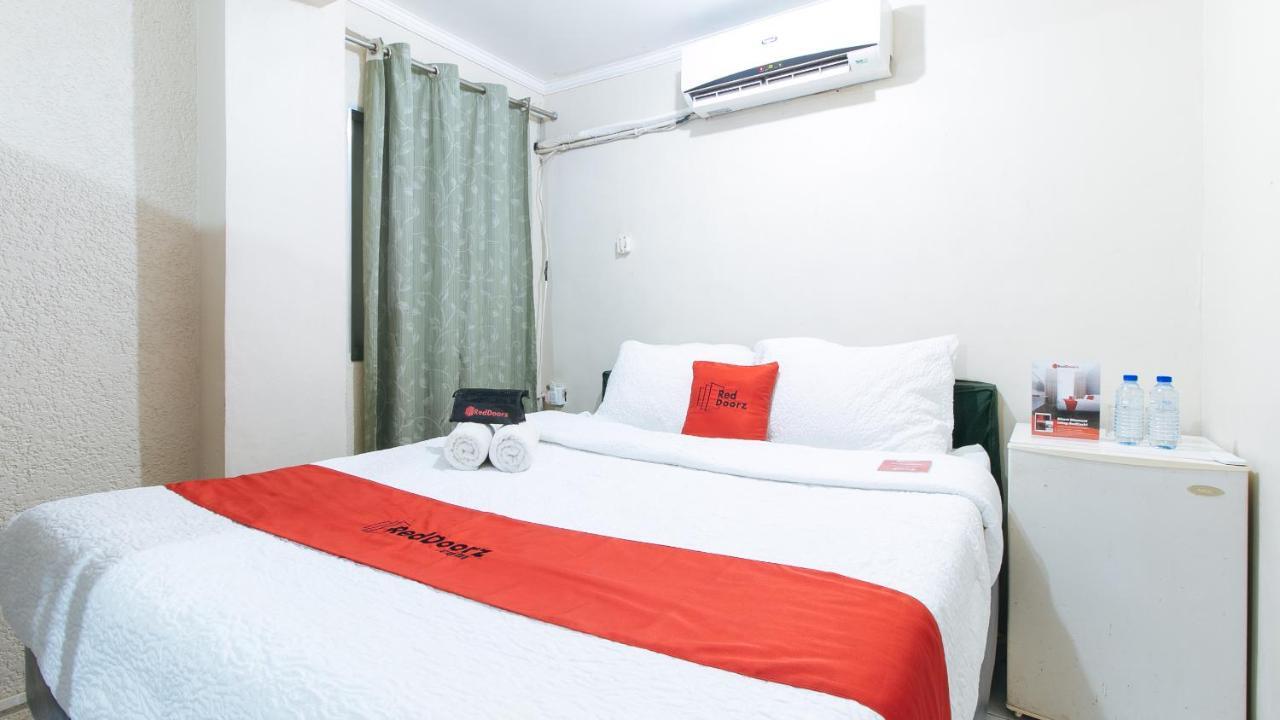 Reddoorz Plus At Lagoon Resort Zambales Олонгапо Екстериор снимка