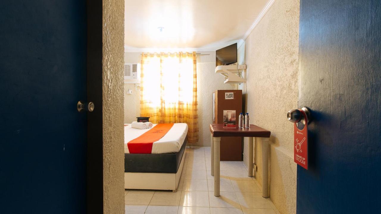 Reddoorz Plus At Lagoon Resort Zambales Олонгапо Екстериор снимка